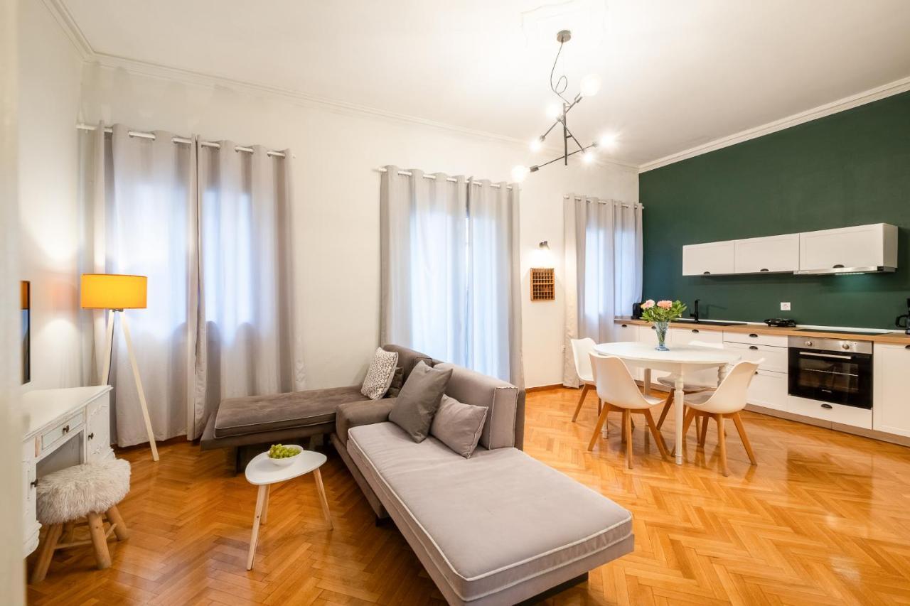 Central5 Boutique Apartments With Common Garden Next To Metro Athen Eksteriør billede