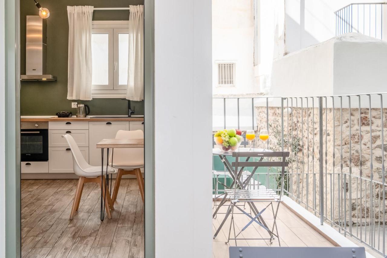 Central5 Boutique Apartments With Common Garden Next To Metro Athen Eksteriør billede