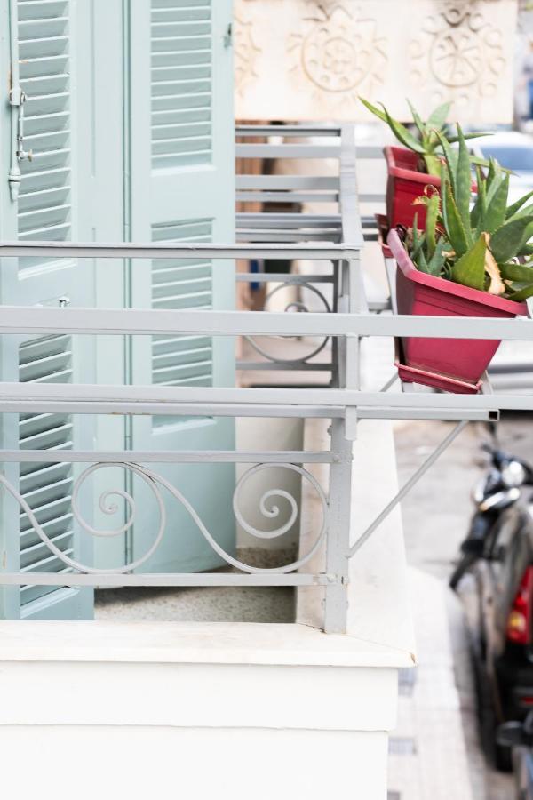 Central5 Boutique Apartments With Common Garden Next To Metro Athen Eksteriør billede