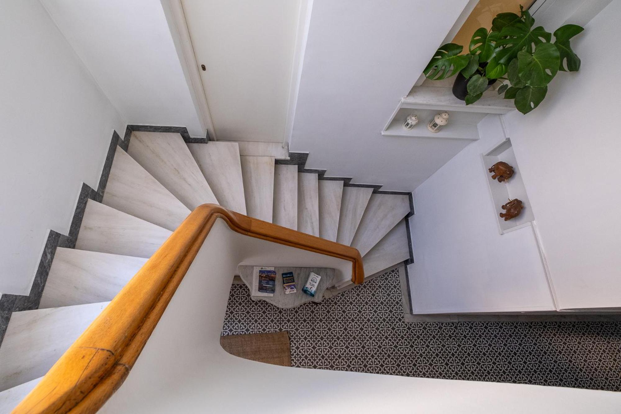 Central5 Boutique Apartments With Common Garden Next To Metro Athen Eksteriør billede