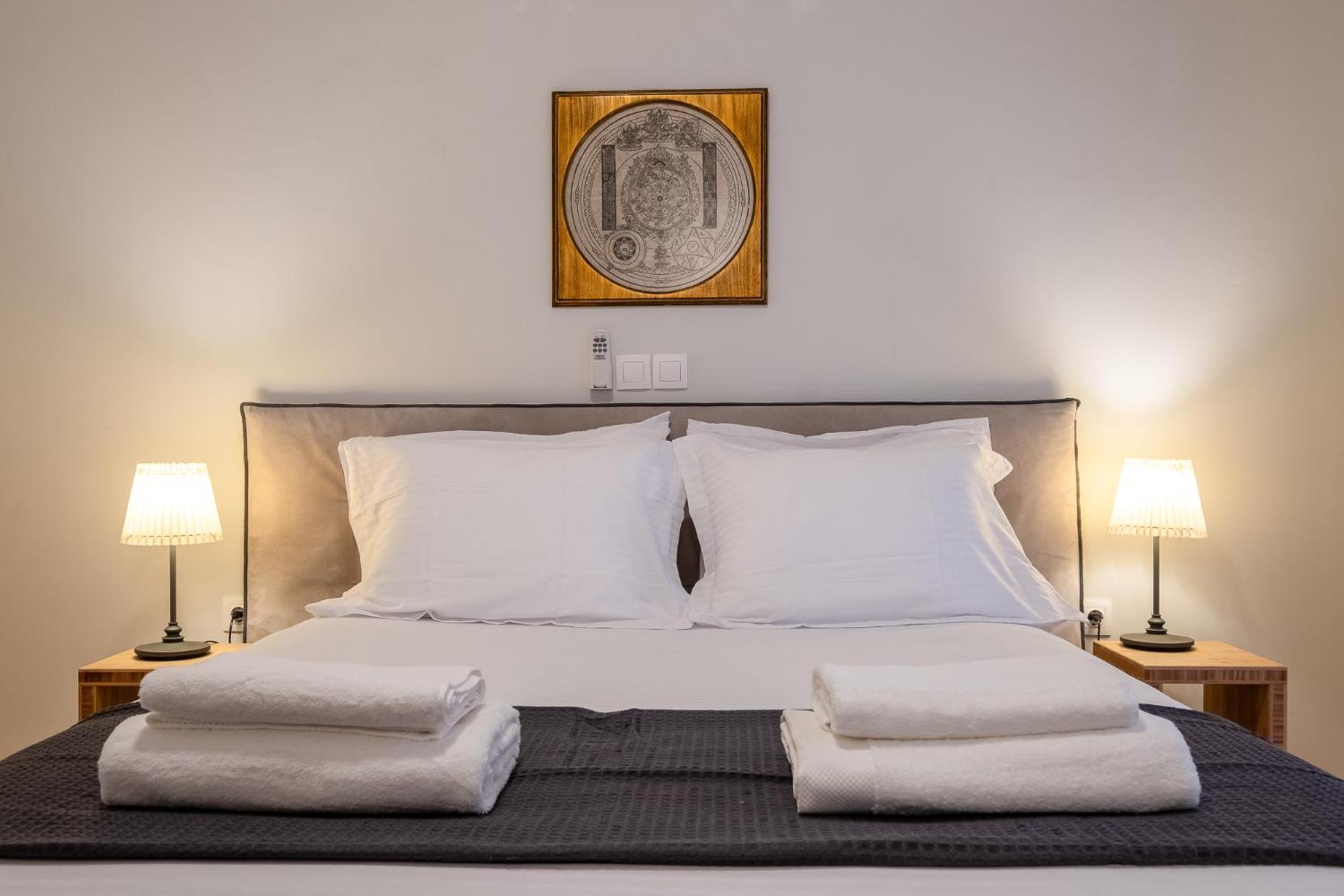 Central5 Boutique Apartments With Common Garden Next To Metro Athen Eksteriør billede
