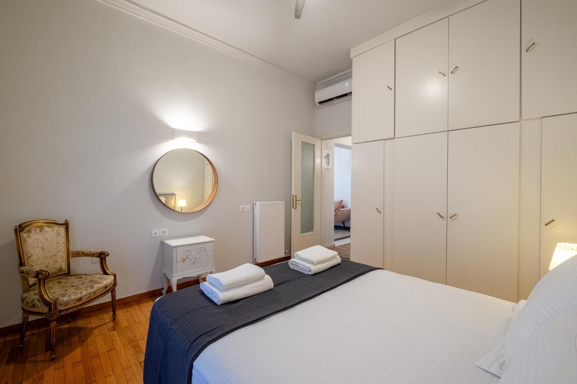 Central5 Boutique Apartments With Common Garden Next To Metro Athen Eksteriør billede